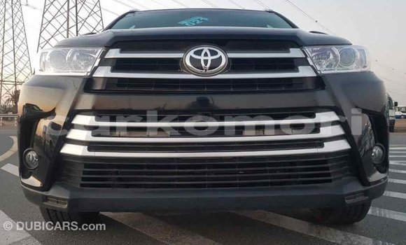 Acheter Import Voiture Toyota Highlander Noir à Import - Dubai, Grande Comore Acheter Import Voiture Toyota Highlander Noir à Import - Dubai, Grande Comore