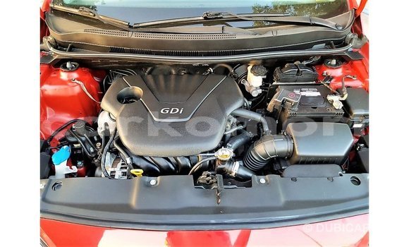 Acheter Import Voiture Hyundai Accent Rouge à Import - Dubai, Grande Comore Acheter Import Voiture Hyundai Accent Rouge à Import - Dubai, Grande Comore