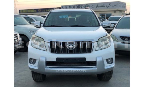 Buy Import Toyota Prado White Car in Import - Dubai in Great Comore Buy Import Toyota Prado White Car in Import - Dubai in Great Comore