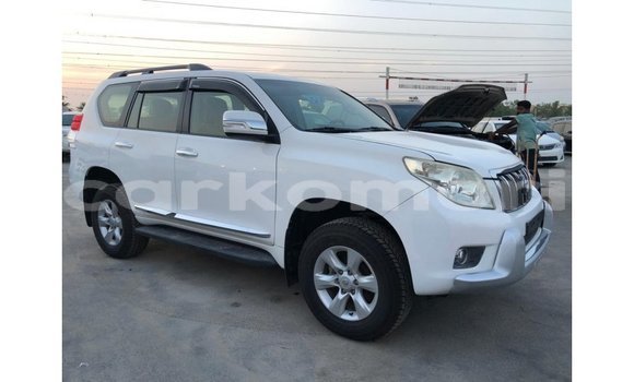 Buy Import Toyota Prado White Car in Import - Dubai in Great Comore Buy Import Toyota Prado White Car in Import - Dubai in Great Comore