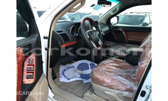Buy Import Toyota Prado White Car in Import - Dubai in Great Comore Buy Import Toyota Prado White Car in Import - Dubai in Great Comore