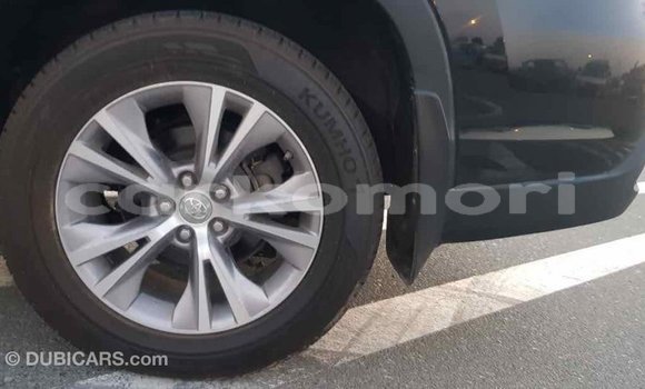 Acheter Import Voiture Toyota Highlander Noir à Import - Dubai, Grande Comore Acheter Import Voiture Toyota Highlander Noir à Import - Dubai, Grande Comore