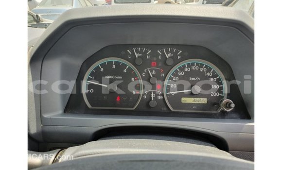 Acheter Import Voiture Toyota Land Cruiser Blanc à Import - Dubai, Grande Comore Acheter Import Voiture Toyota Land Cruiser Blanc à Import - Dubai, Grande Comore