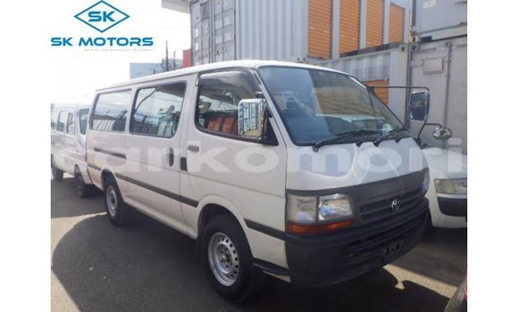 Acheter Import Voiture Toyota Hiace Blanc à Import - Dubai, Grande Comore Acheter Import Voiture Toyota Hiace Blanc à Import - Dubai, Grande Comore