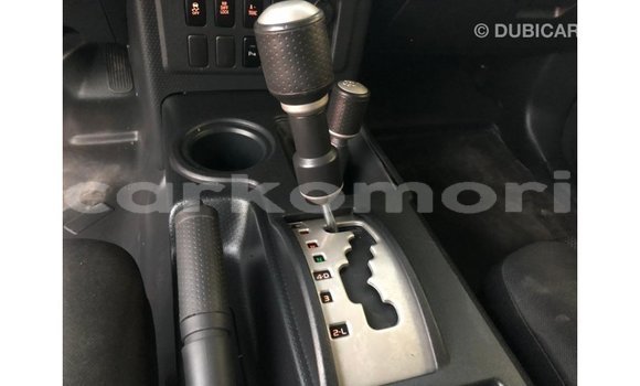 Acheter Import Voiture Toyota FJ Cruiser Blanc à Import - Dubai, Grande Comore Acheter Import Voiture Toyota FJ Cruiser Blanc à Import - Dubai, Grande Comore