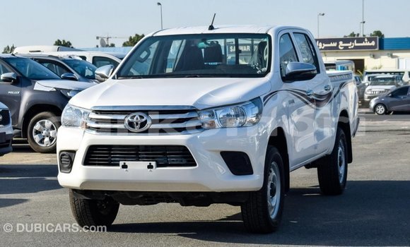 Buy Import Toyota Hilux White Car in Import - Dubai in Great Comore Buy Import Toyota Hilux White Car in Import - Dubai in Great Comore