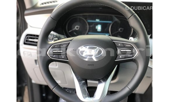 Acheter Import Voiture Hyundai Accent Autre à Import - Dubai, Grande Comore Acheter Import Voiture Hyundai Accent Autre à Import - Dubai, Grande Comore