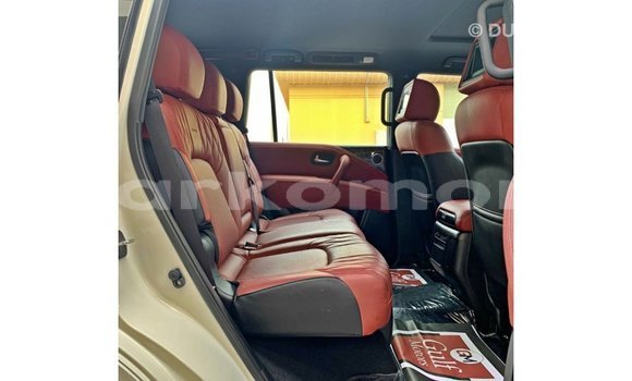 Buy Import Nissan Patrol White Car in Import - Dubai in Great Comore Buy Import Nissan Patrol White Car in Import - Dubai in Great Comore