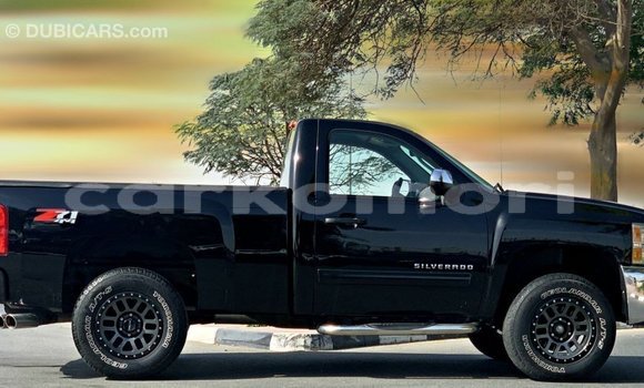 Buy Import Chevrolet Silverado Black Car in Import - Dubai in Great Comore Buy Import Chevrolet Silverado Black Car in Import - Dubai in Great Comore