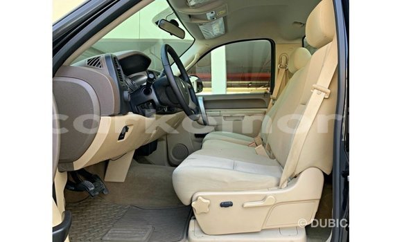 Buy Import Chevrolet Silverado Black Car in Import - Dubai in Great Comore Buy Import Chevrolet Silverado Black Car in Import - Dubai in Great Comore