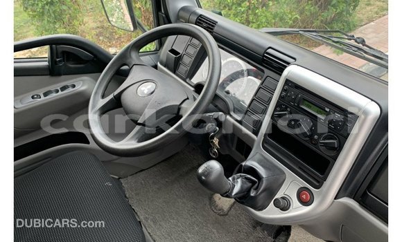 Buy Import Mitsubishi Carisma White Car in Import - Dubai in Great Comore Buy Import Mitsubishi Carisma White Car in Import - Dubai in Great Comore