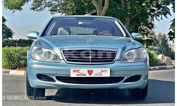 Buy Import Mercedes-Benz 200 Blue Car in Import - Dubai in Great Comore Buy Import Mercedes-Benz 200 Blue Car in Import - Dubai in Great Comore