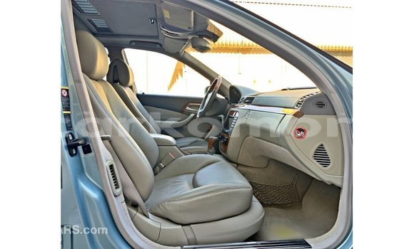 Buy Import Mercedes-Benz 200 Blue Car in Import - Dubai in Great Comore Buy Import Mercedes-Benz 200 Blue Car in Import - Dubai in Great Comore