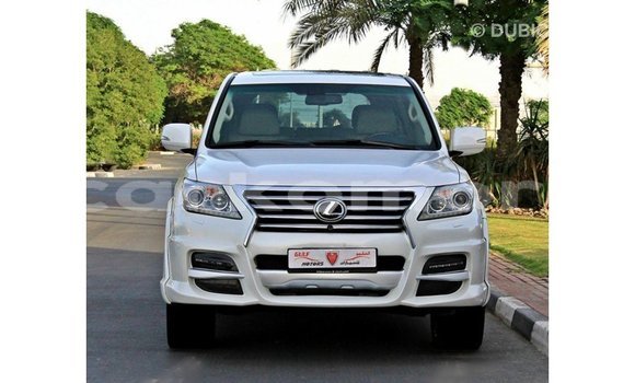 Buy Import Lexus LX White Car in Import - Dubai in Great Comore Buy Import Lexus LX White Car in Import - Dubai in Great Comore
