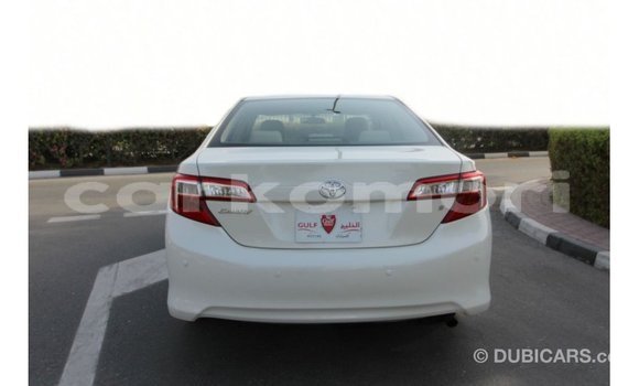 Buy Import Toyota Camry White Car in Import - Dubai in Great Comore Buy Import Toyota Camry White Car in Import - Dubai in Great Comore
