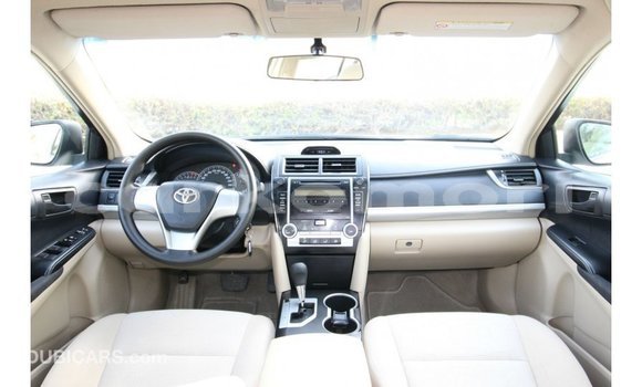 Buy Import Toyota Camry White Car in Import - Dubai in Great Comore Buy Import Toyota Camry White Car in Import - Dubai in Great Comore