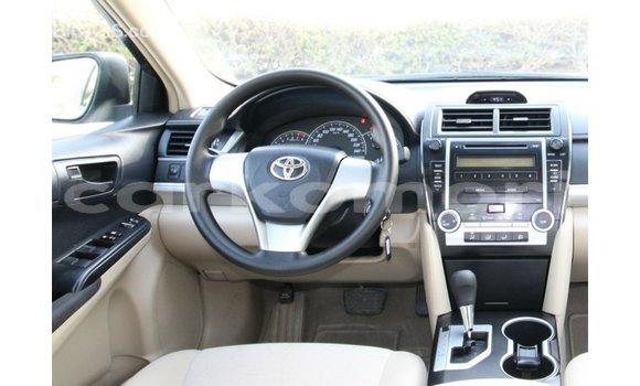 Buy Import Toyota Camry White Car in Import - Dubai in Great Comore Buy Import Toyota Camry White Car in Import - Dubai in Great Comore