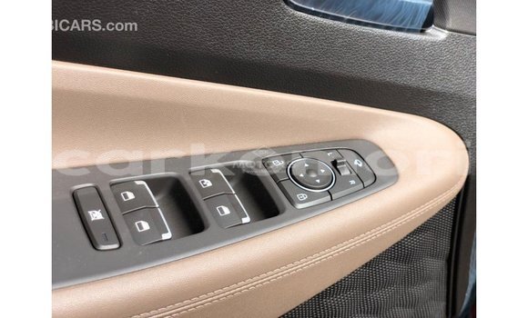 Acheter Import Voiture Hyundai Santa Fe Rouge à Import - Dubai, Grande Comore Acheter Import Voiture Hyundai Santa Fe Rouge à Import - Dubai, Grande Comore