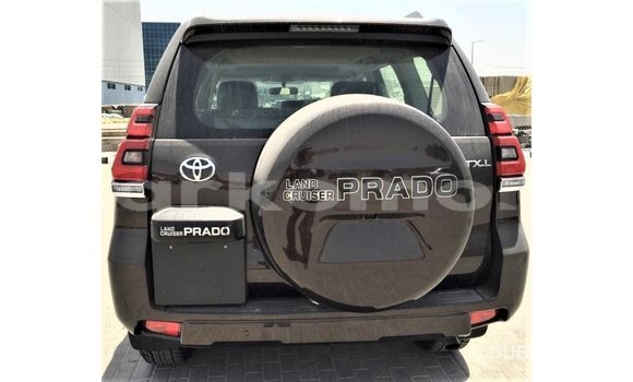 Acheter Import Voiture Toyota Prado Marron à Import - Dubai, Grande Comore Acheter Import Voiture Toyota Prado Marron à Import - Dubai, Grande Comore