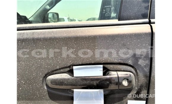 Acheter Import Voiture Toyota Prado Marron à Import - Dubai, Grande Comore Acheter Import Voiture Toyota Prado Marron à Import - Dubai, Grande Comore