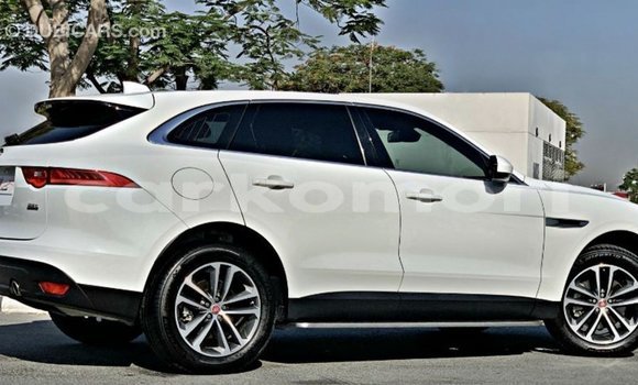 Buy Import Jaguar F-Pace White Car in Import - Dubai in Great Comore Buy Import Jaguar F-Pace White Car in Import - Dubai in Great Comore