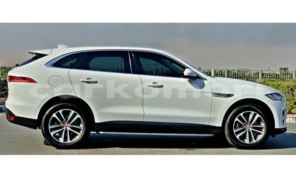 Buy Import Jaguar F-Pace White Car in Import - Dubai in Great Comore Buy Import Jaguar F-Pace White Car in Import - Dubai in Great Comore