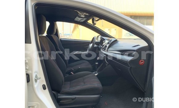 Buy Import Toyota Yaris White Car in Import - Dubai in Great Comore Buy Import Toyota Yaris White Car in Import - Dubai in Great Comore