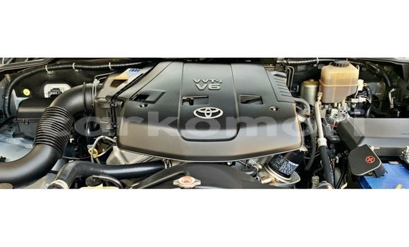Buy Import Toyota Land Cruiser Blue Car in Import - Dubai in Great Comore Buy Import Toyota Land Cruiser Blue Car in Import - Dubai in Great Comore