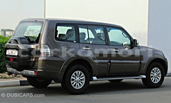 Buy Import Mitsubishi Pajero Brown Car in Import - Dubai in Great Comore Buy Import Mitsubishi Pajero Brown Car in Import - Dubai in Great Comore