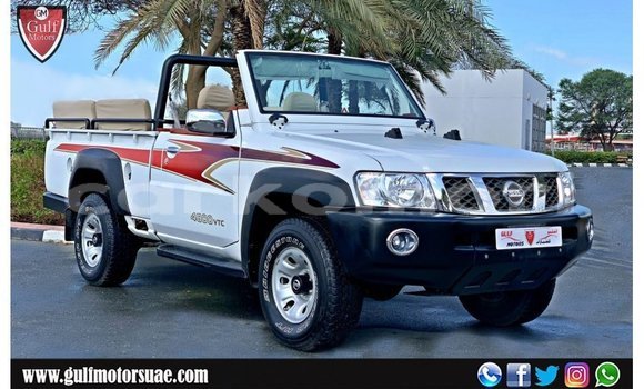 Acheter Import Voiture Nissan Patrol Blanc à Import - Dubai, Grande Comore Acheter Import Voiture Nissan Patrol Blanc à Import - Dubai, Grande Comore