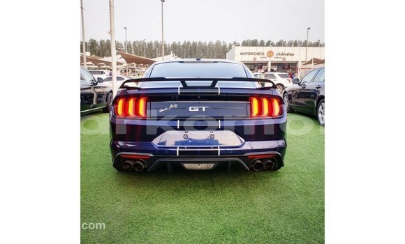 Acheter Import Voiture Ford Mustang Bleu à Import - Dubai, Grande Comore Acheter Import Voiture Ford Mustang Bleu à Import - Dubai, Grande Comore