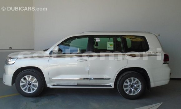 Buy Import Toyota Land Cruiser Other Car in Import - Dubai in Great Comore Buy Import Toyota Land Cruiser Other Car in Import - Dubai in Great Comore