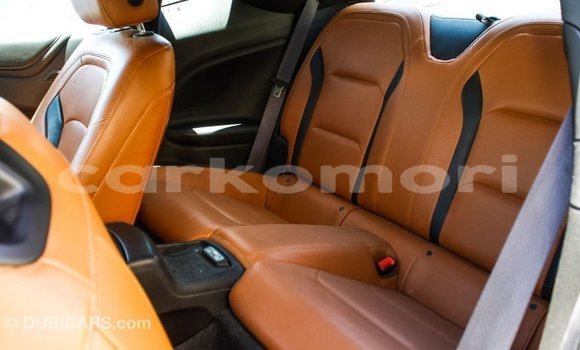 Acheter Import Voiture Chevrolet Camaro Autre à Import - Dubai, Grande Comore Acheter Import Voiture Chevrolet Camaro Autre à Import - Dubai, Grande Comore
