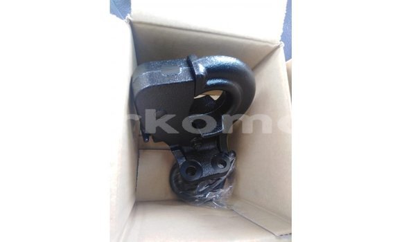 Acheter Import Voiture Toyota Land Cruiser Blanc à Import - Dubai, Grande Comore Acheter Import Voiture Toyota Land Cruiser Blanc à Import - Dubai, Grande Comore