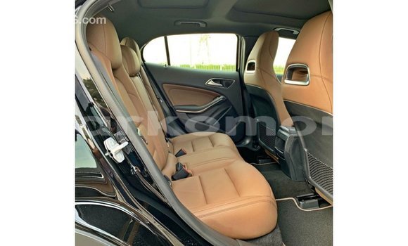 Buy Import Mercedes-Benz 250 Black Car in Import - Dubai in Great Comore Buy Import Mercedes-Benz 250 Black Car in Import - Dubai in Great Comore