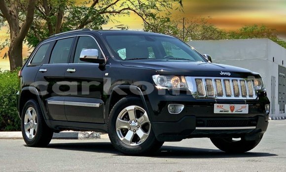 Acheter Import Voiture Jeep Grand Cherokee Noir à Import - Dubai, Grande Comore