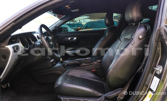 Acheter Import Voiture Ford Mustang Autre à Import - Dubai, Grande Comore Acheter Import Voiture Ford Mustang Autre à Import - Dubai, Grande Comore