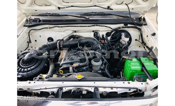 Acheter Import Voiture Toyota Fortuner Blanc à Import - Dubai, Grande Comore Acheter Import Voiture Toyota Fortuner Blanc à Import - Dubai, Grande Comore