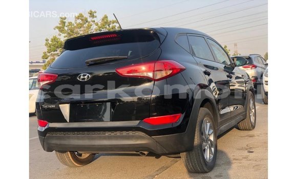 Acheter Import Voiture Hyundai Tucson Noir à Import - Dubai, Grande Comore Acheter Import Voiture Hyundai Tucson Noir à Import - Dubai, Grande Comore