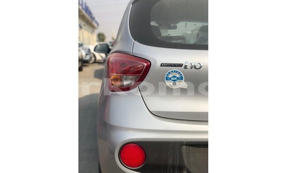 Acheter Import Voiture Hyundai i10 Autre à Import - Dubai, Grande Comore Acheter Import Voiture Hyundai i10 Autre à Import - Dubai, Grande Comore