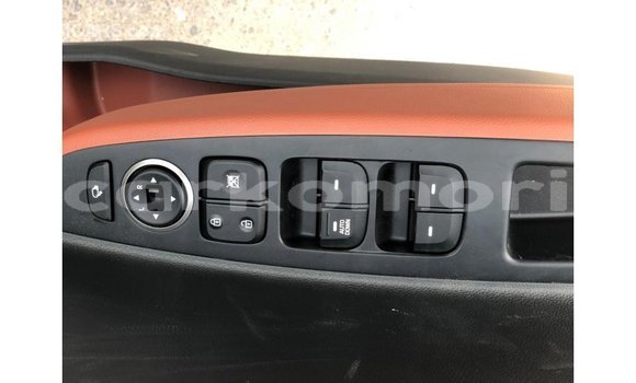 Acheter Import Voiture Hyundai i10 Autre à Import - Dubai, Grande Comore Acheter Import Voiture Hyundai i10 Autre à Import - Dubai, Grande Comore