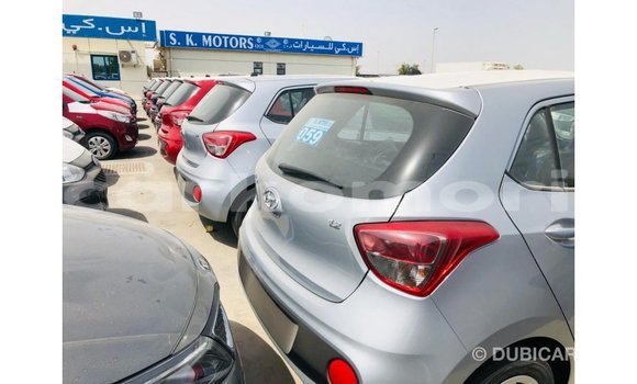 Acheter Import Voiture Hyundai i10 Autre à Import - Dubai, Grande Comore Acheter Import Voiture Hyundai i10 Autre à Import - Dubai, Grande Comore