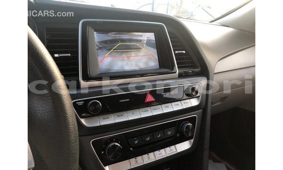 Acheter Import Voiture Hyundai Sonata Noir à Import - Dubai, Grande Comore Acheter Import Voiture Hyundai Sonata Noir à Import - Dubai, Grande Comore