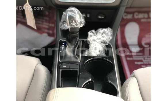 Acheter Import Voiture Hyundai Sonata Noir à Import - Dubai, Grande Comore Acheter Import Voiture Hyundai Sonata Noir à Import - Dubai, Grande Comore