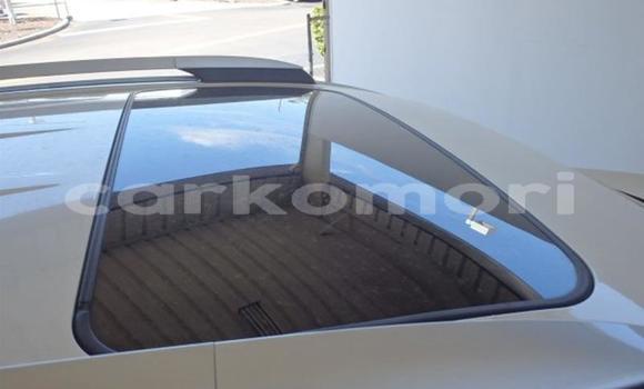 Acheter Occasion Voiture Toyota RAV4 Vert à Fomboni, Mohéli Acheter Occasion Voiture Toyota RAV4 Vert à Fomboni, Mohéli