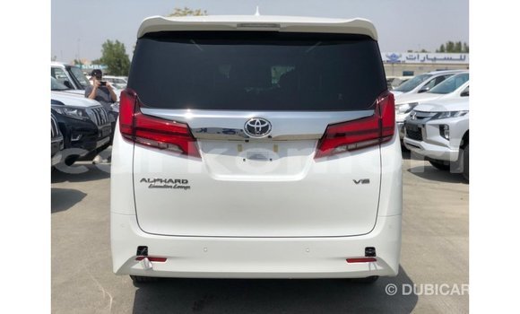 Buy Import Toyota Alphard White Car in Import - Dubai in Great Comore Buy Import Toyota Alphard White Car in Import - Dubai in Great Comore