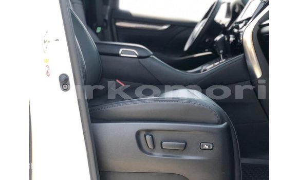 Buy Import Toyota Alphard White Car in Import - Dubai in Great Comore Buy Import Toyota Alphard White Car in Import - Dubai in Great Comore