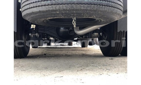 Acheter Import Utilitaire Isuzu FTR 850 Blanc à Import - Dubai, Grande Comore Acheter Import Utilitaire Isuzu FTR 850 Blanc à Import - Dubai, Grande Comore