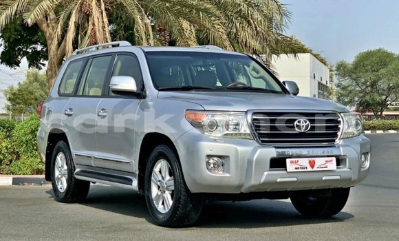 Buy Import Toyota Land Cruiser Other Car in Import - Dubai in Great Comore Buy Import Toyota Land Cruiser Other Car in Import - Dubai in Great Comore