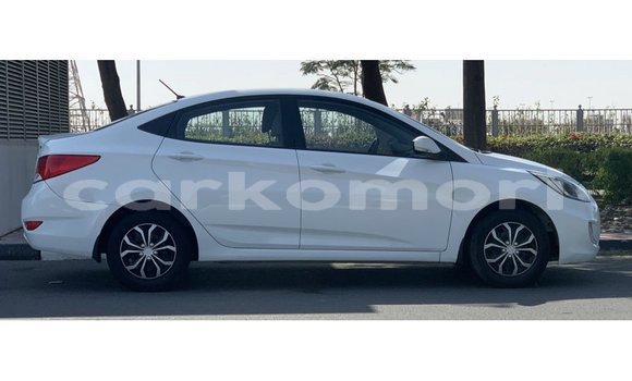Buy Import Hyundai Accent White Car in Import - Dubai in Great Comore Buy Import Hyundai Accent White Car in Import - Dubai in Great Comore